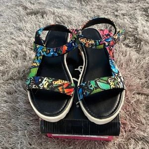 Quips graffiti sandals
